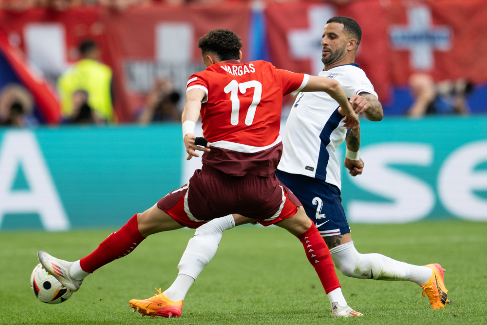 他有可能在 他有可能在