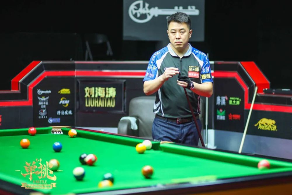 这些坚韧不 这些坚韧不