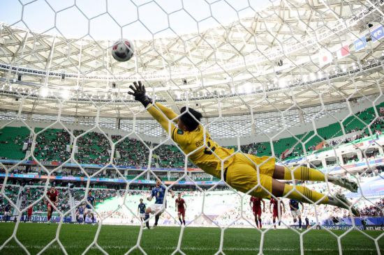 对阵传统强 对阵传统强