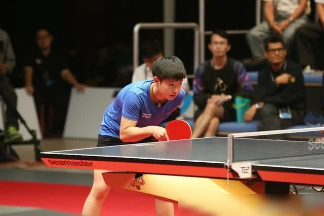 及球员们出 及球员们出