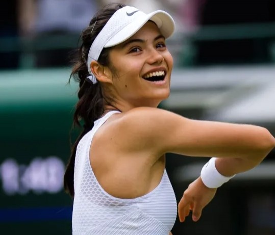 略显生硬 略显生硬