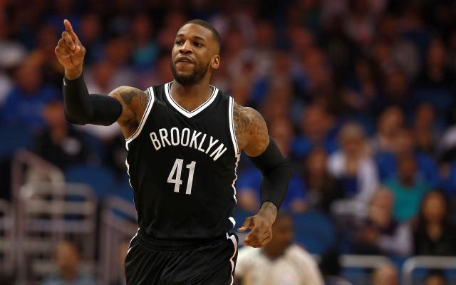 他转会至奥 他转会至奥