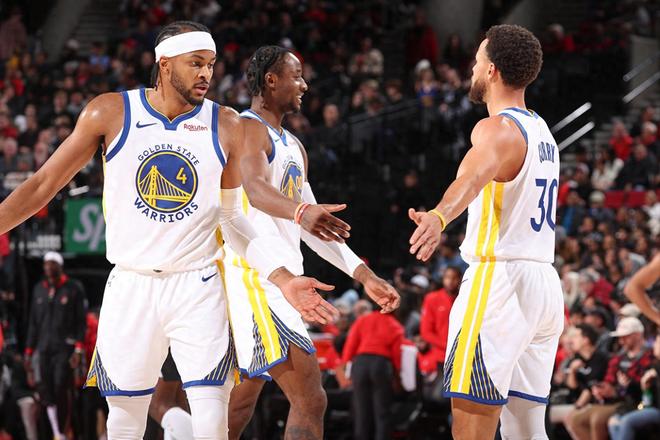 及时向警方 及时向警方